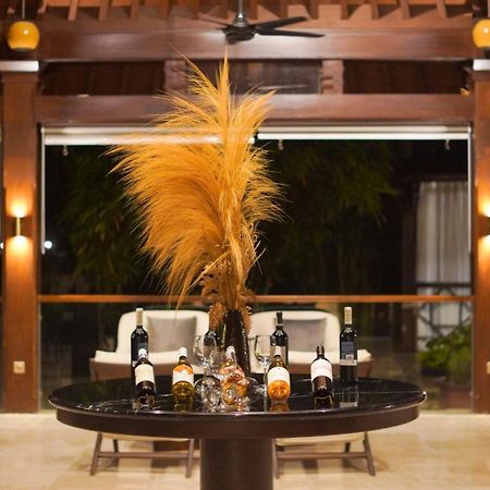 Lorin Solo Hotel Exterior photo