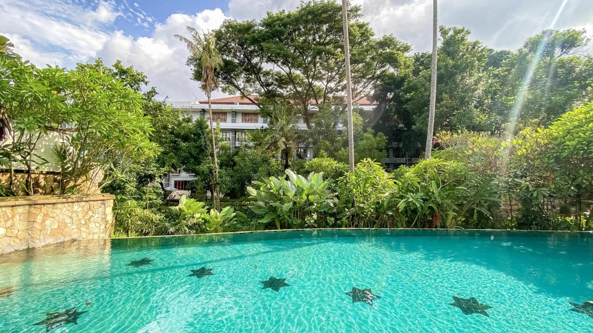 Lorin Solo Hotel Exterior photo